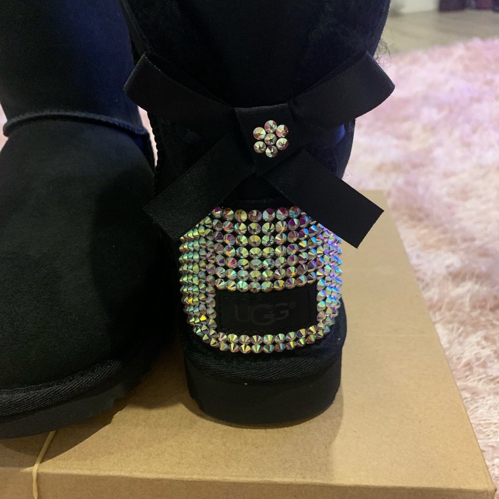 Bling UGGs Bailey bow